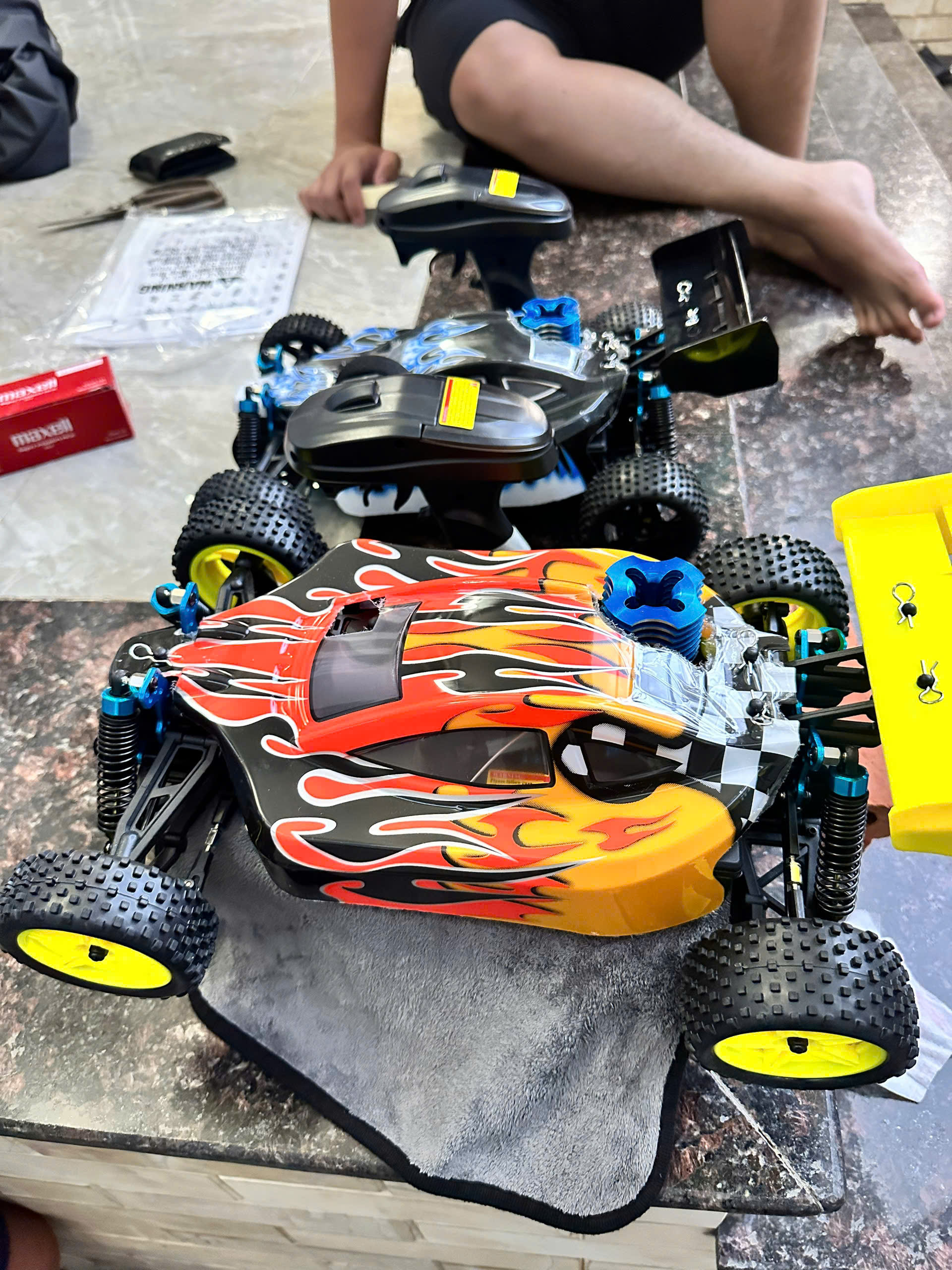 Giao xe RC nitro tận nhà cho khách Quận 2