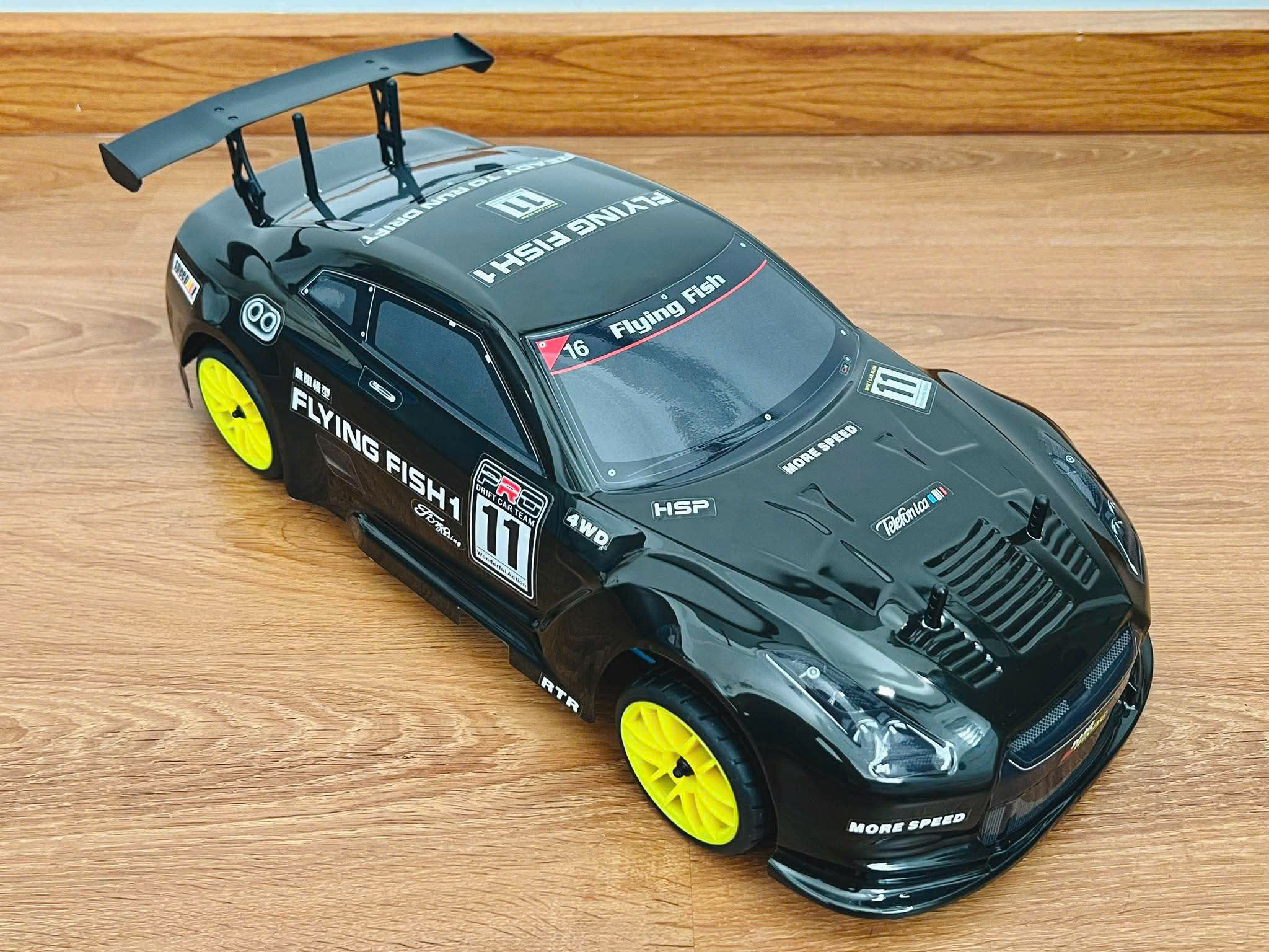 Xe RC nitro onroad mới góc 2 — combo Tân thủ 2